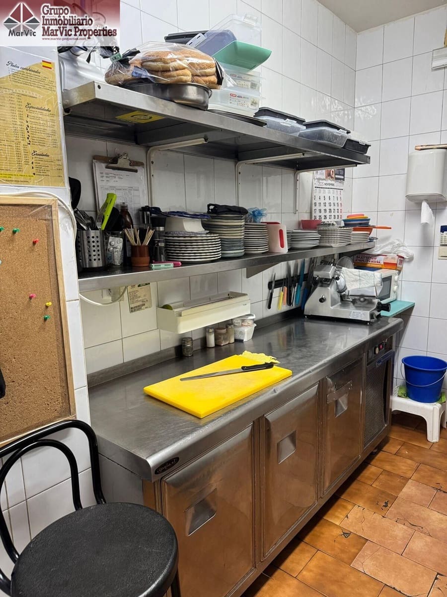 Biznes do wynajęcia w La Villajoyosa / Vila Joiosa - 750 € (Ref: 9374141)