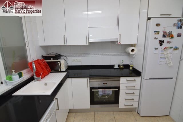 2 soveværelse Lejlighed til salg i Centro Urbano, Benidorm - € 190.000 (Ref: 9393306)