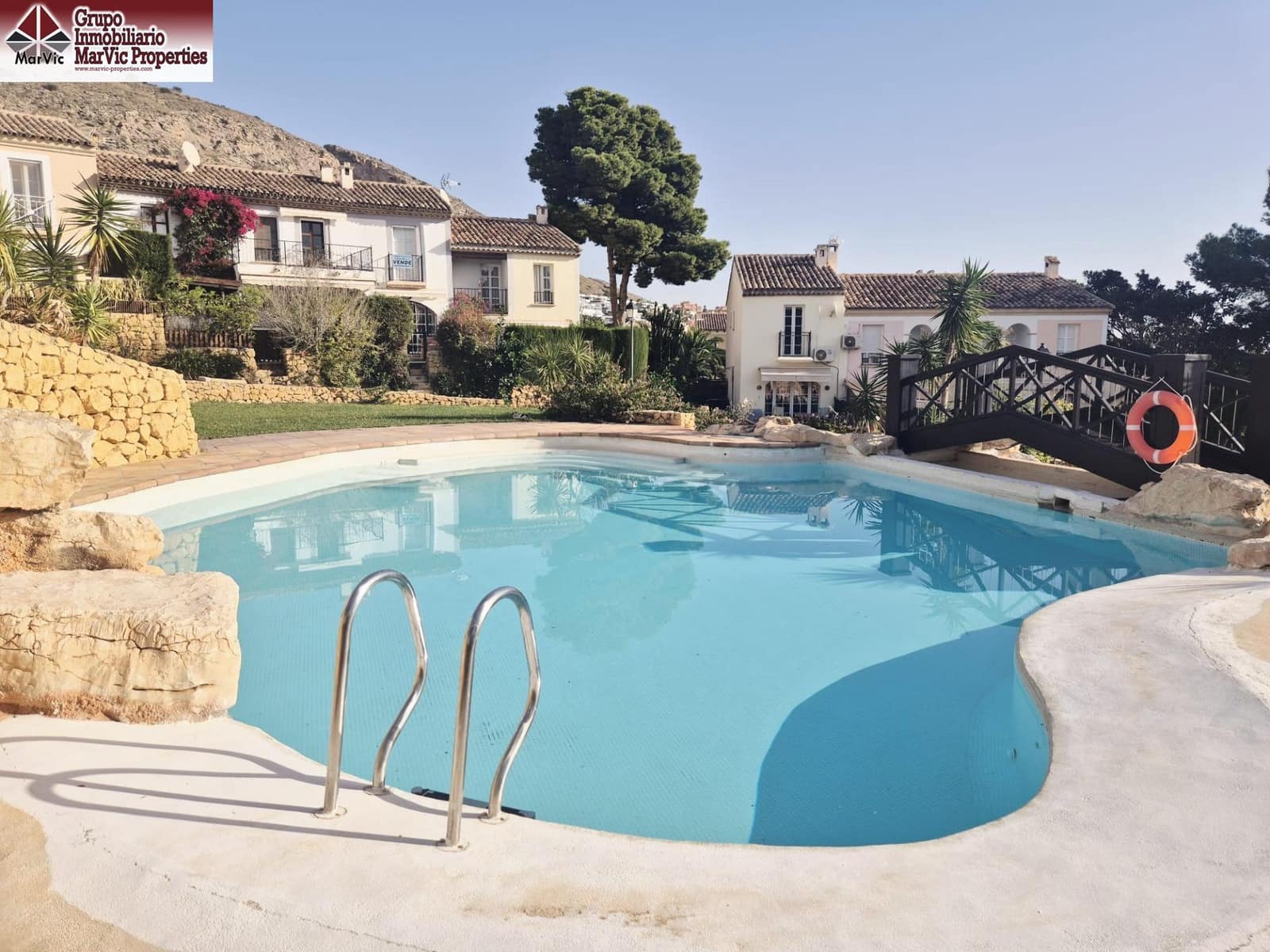 2 soveværelse Rækkehus til salg i Finestrat med swimmingpool - € 299.500 (Ref: 9396032)