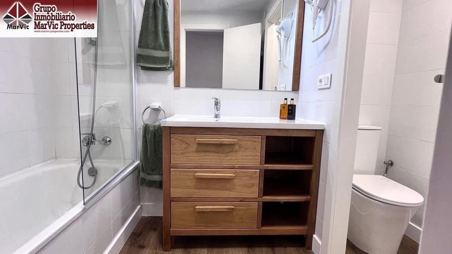 2 slaapkamer Rijtjeshuis te koop in Finestrat met zwembad - € 299.500 (Ref: 9396032)