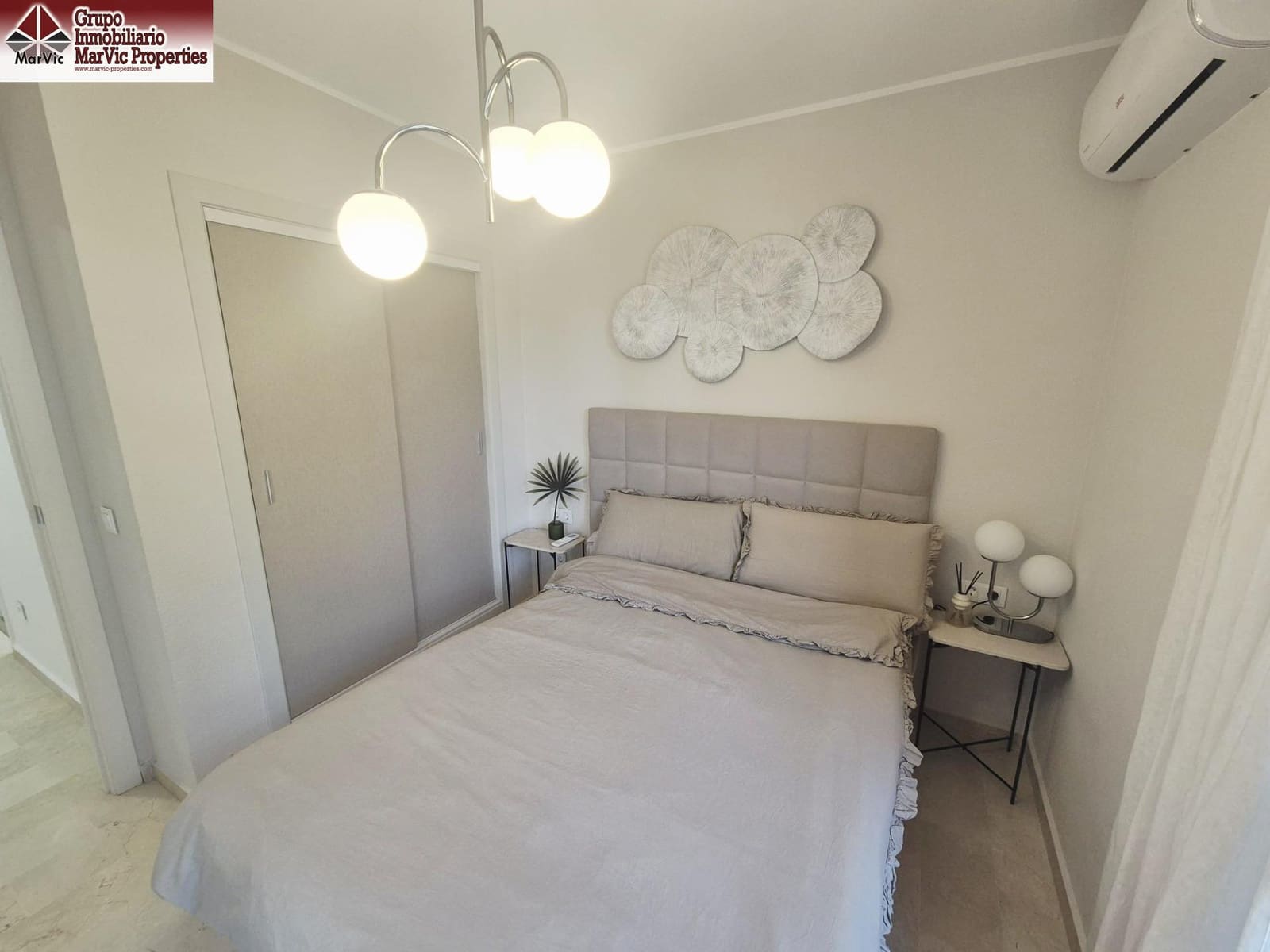 2 slaapkamer Rijtjeshuis te koop in Finestrat met zwembad - € 299.500 (Ref: 9396032)