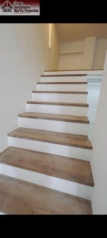 Apartamento de 2 habitaciones en Rincón de Loix, Benidorm en venta con piscina - 247.000 € (Ref: 9411004)