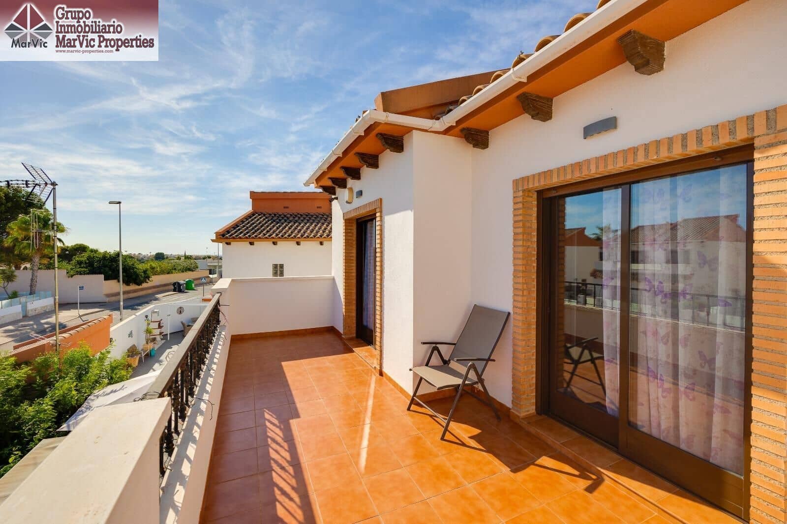 3 sypialnia Willa na sprzedaż w Orihuela Costa z basenem - 259 900 € (Ref: 9414138)