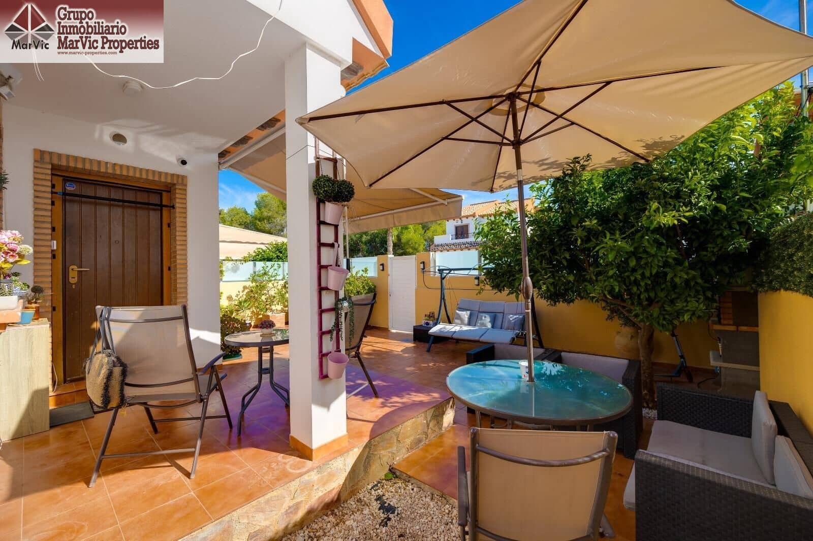 3 sypialnia Willa na sprzedaż w Orihuela Costa z basenem - 259 900 € (Ref: 9414138)