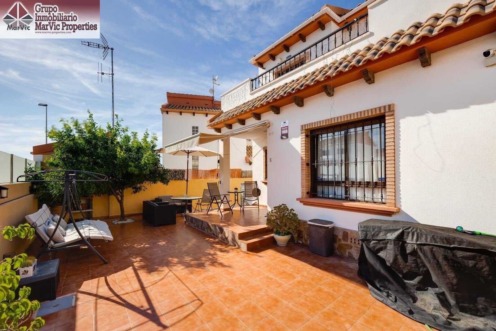 3 sypialnia Willa na sprzedaż w Orihuela Costa z basenem - 259 900 € (Ref: 9414138)