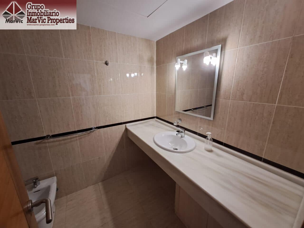 1 quarto Apartamento para arrendar em La Villajoyosa / Vila Joiosa com piscina - 1 150 € (Ref: 9422480)