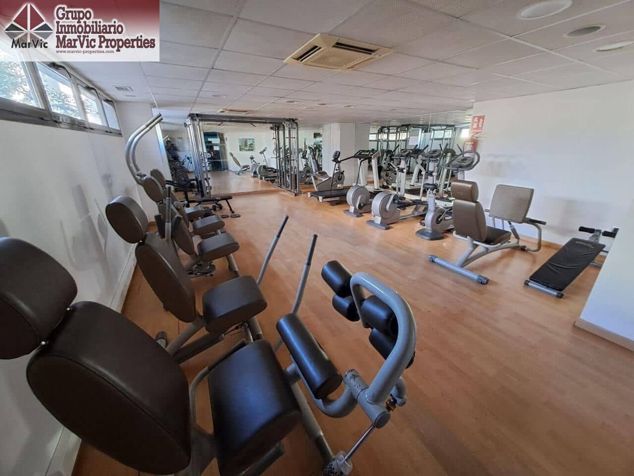 1 quarto Apartamento para arrendar em La Villajoyosa / Vila Joiosa com piscina - 1 150 € (Ref: 9422480)