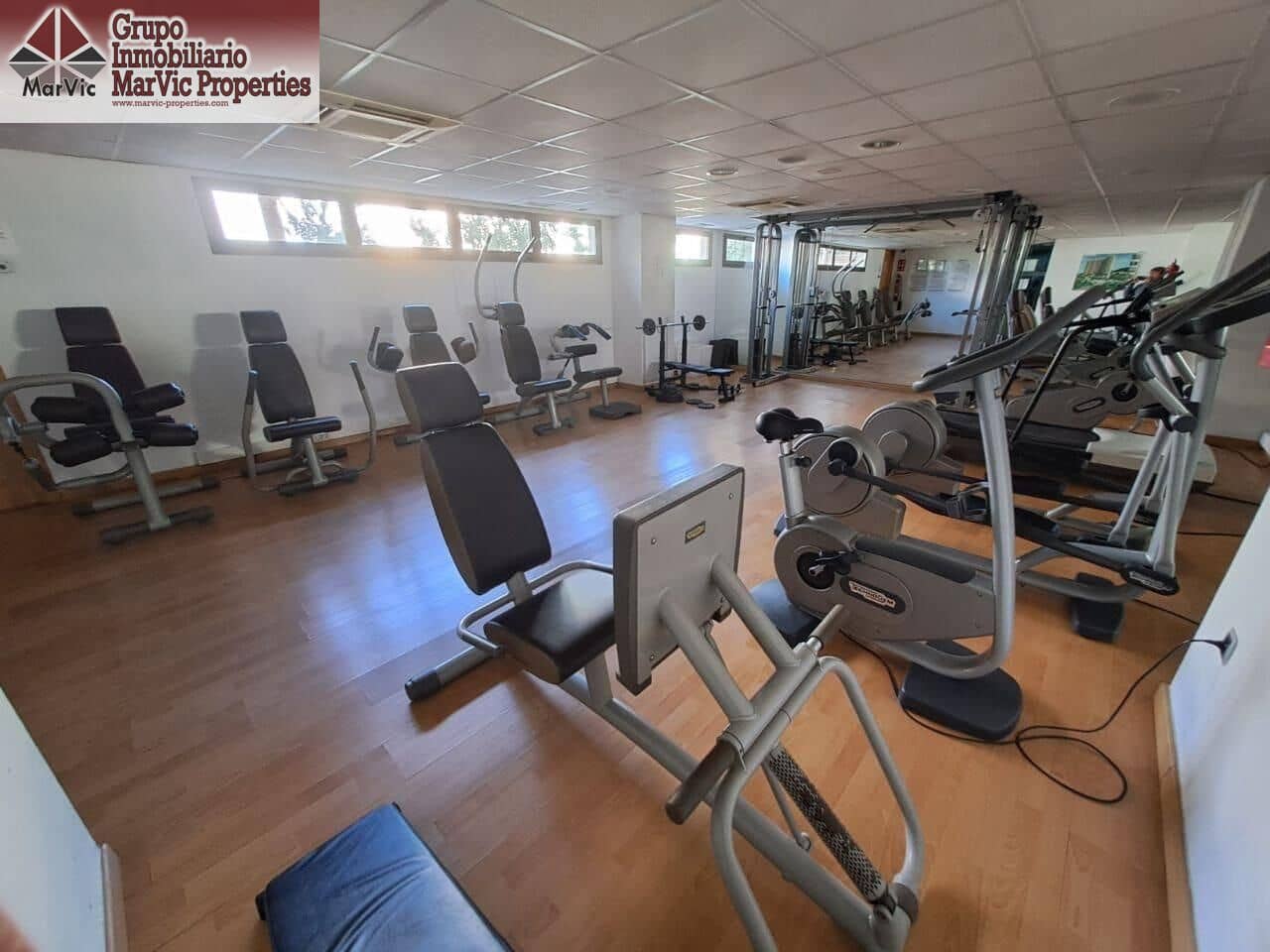 1 quarto Apartamento para arrendar em La Villajoyosa / Vila Joiosa com piscina - 1 150 € (Ref: 9422480)