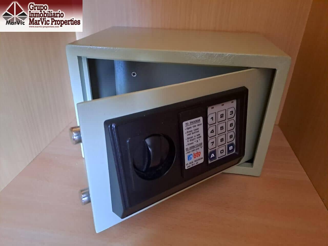 1 bedroom Flat for rent in La Villajoyosa / Vila Joiosa with pool - € 1,100 (Ref: 9422480)