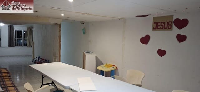 5 camera da letto Commerciale in vendita in Benidorm - 315.000 € (Rif: 9427247)