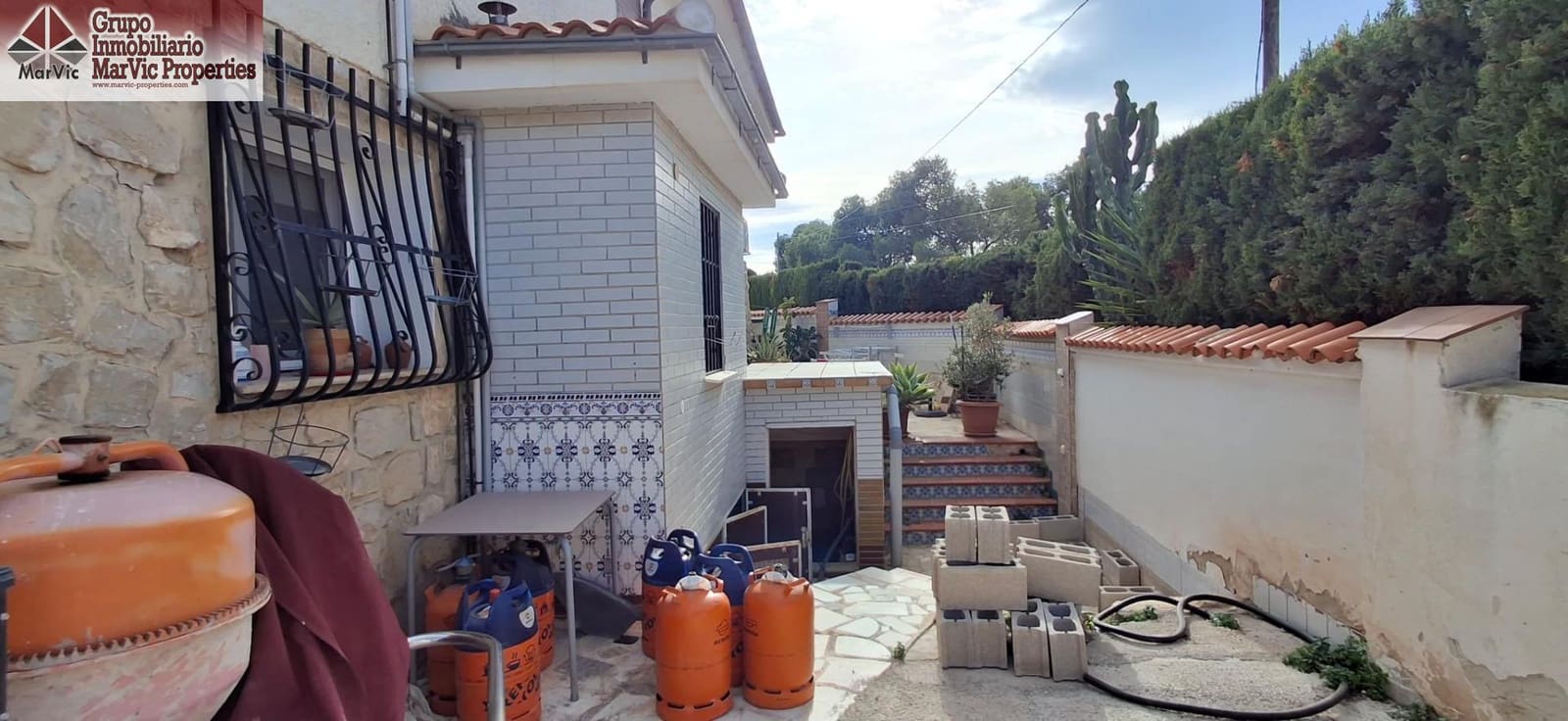5 quarto Moradia para venda em La Nucia com piscina - 630 000 € (Ref: 9440165)