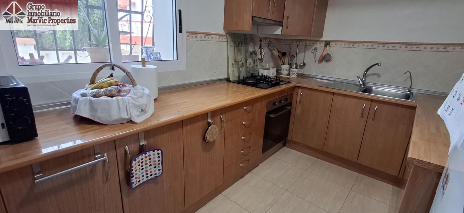 5 quarto Moradia para venda em La Nucia com piscina - 630 000 € (Ref: 9440165)