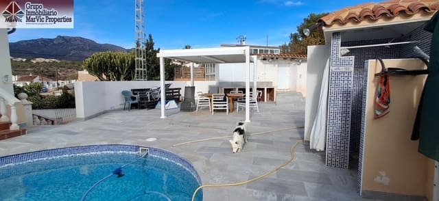 5 quarto Moradia para venda em La Nucia com piscina - 630 000 € (Ref: 9440165)