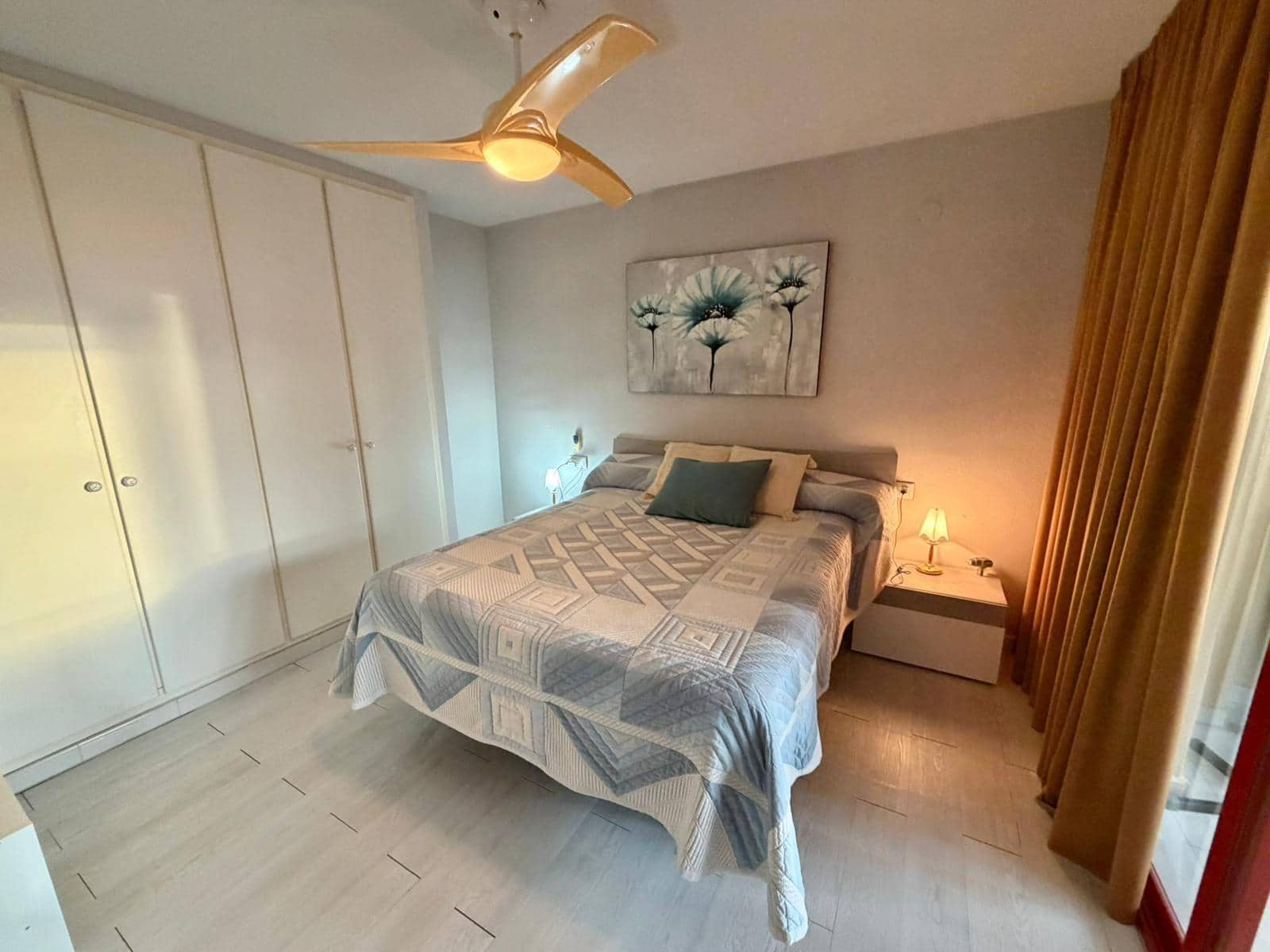 2 soveværelse Lejlighed til salg i Benidorm med swimmingpool garage - € 189.900 (Ref: 9440166)