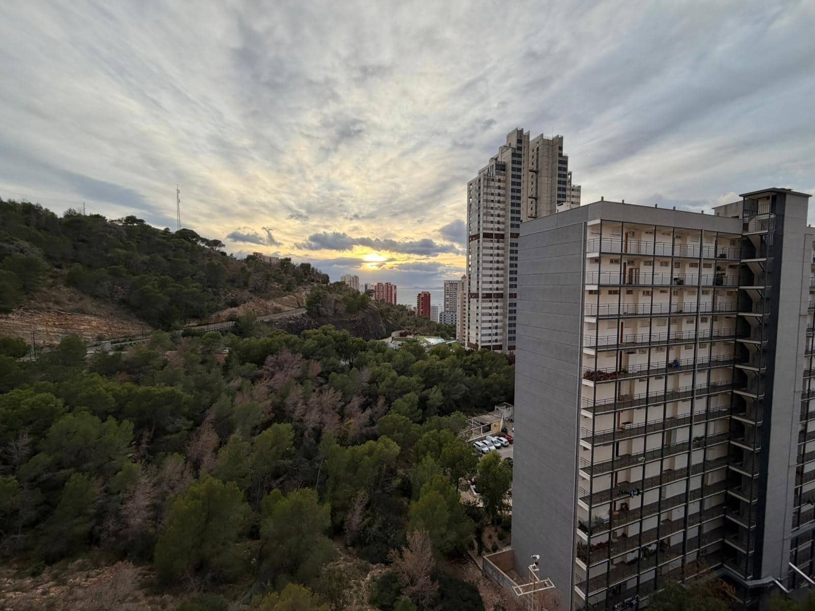 2 soveværelse Lejlighed til salg i Benidorm med swimmingpool garage - € 189.900 (Ref: 9440166)