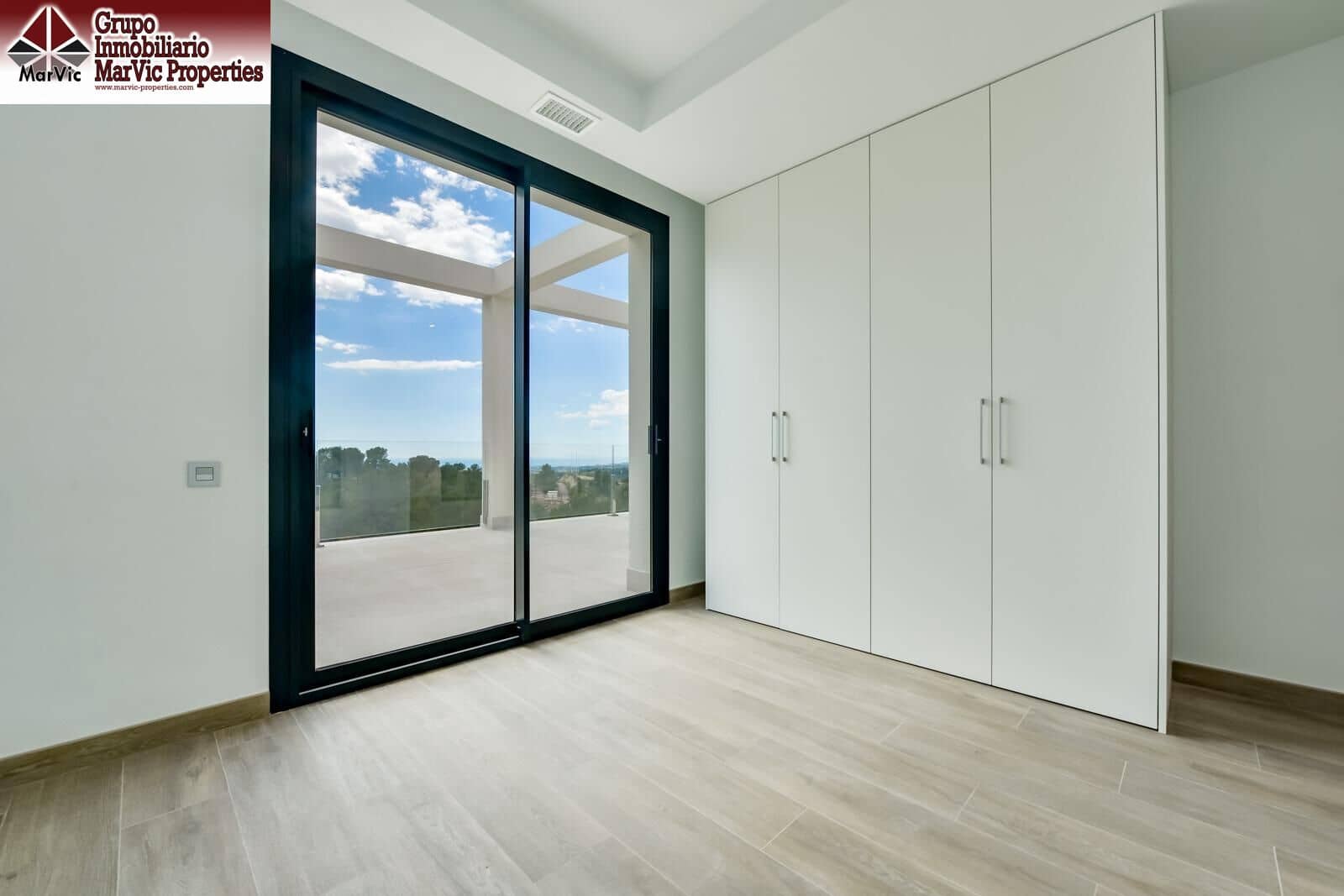 7 Zimmer Villa zu verkaufen in Finestrat mit Pool Garage - 1.900.000 € (Ref: 9449211)