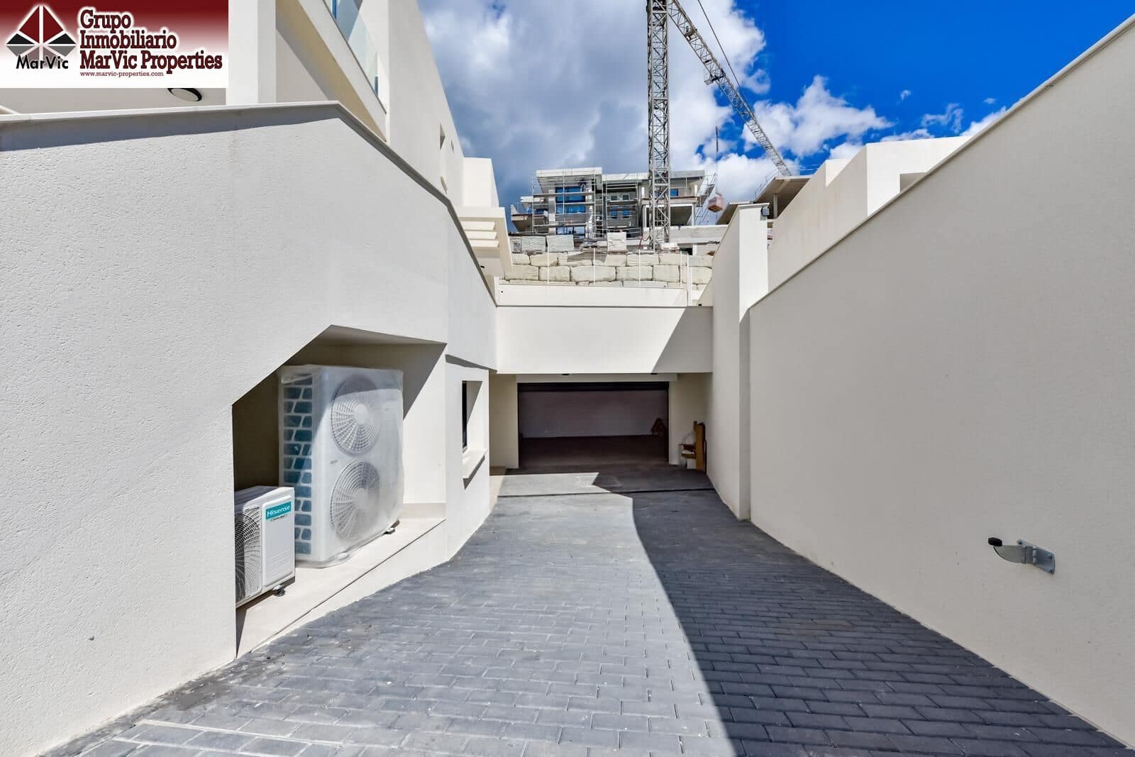 7 Zimmer Villa zu verkaufen in Finestrat mit Pool Garage - 1.900.000 € (Ref: 9449211)