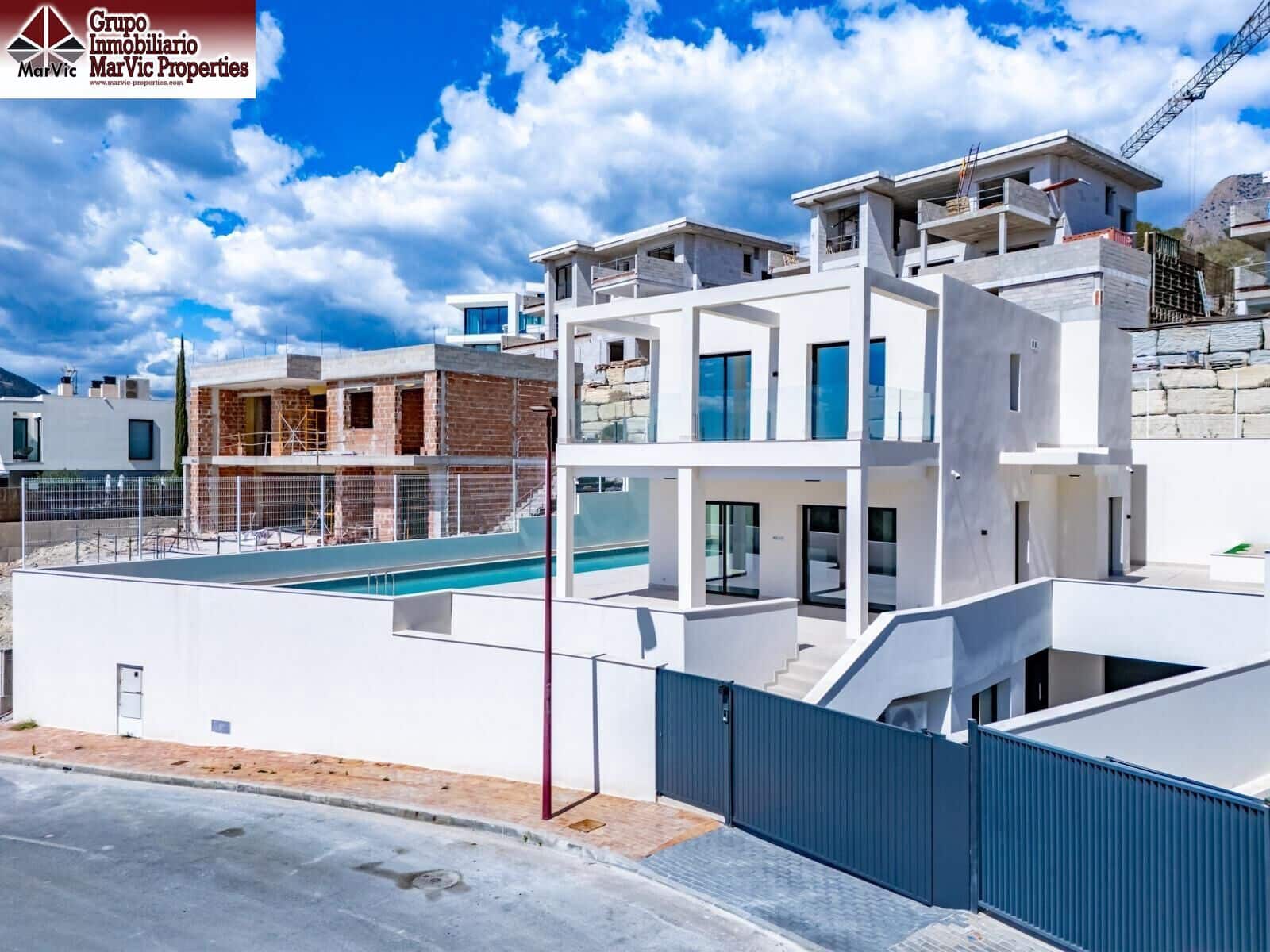 7 Zimmer Villa zu verkaufen in Finestrat mit Pool Garage - 1.900.000 € (Ref: 9449211)