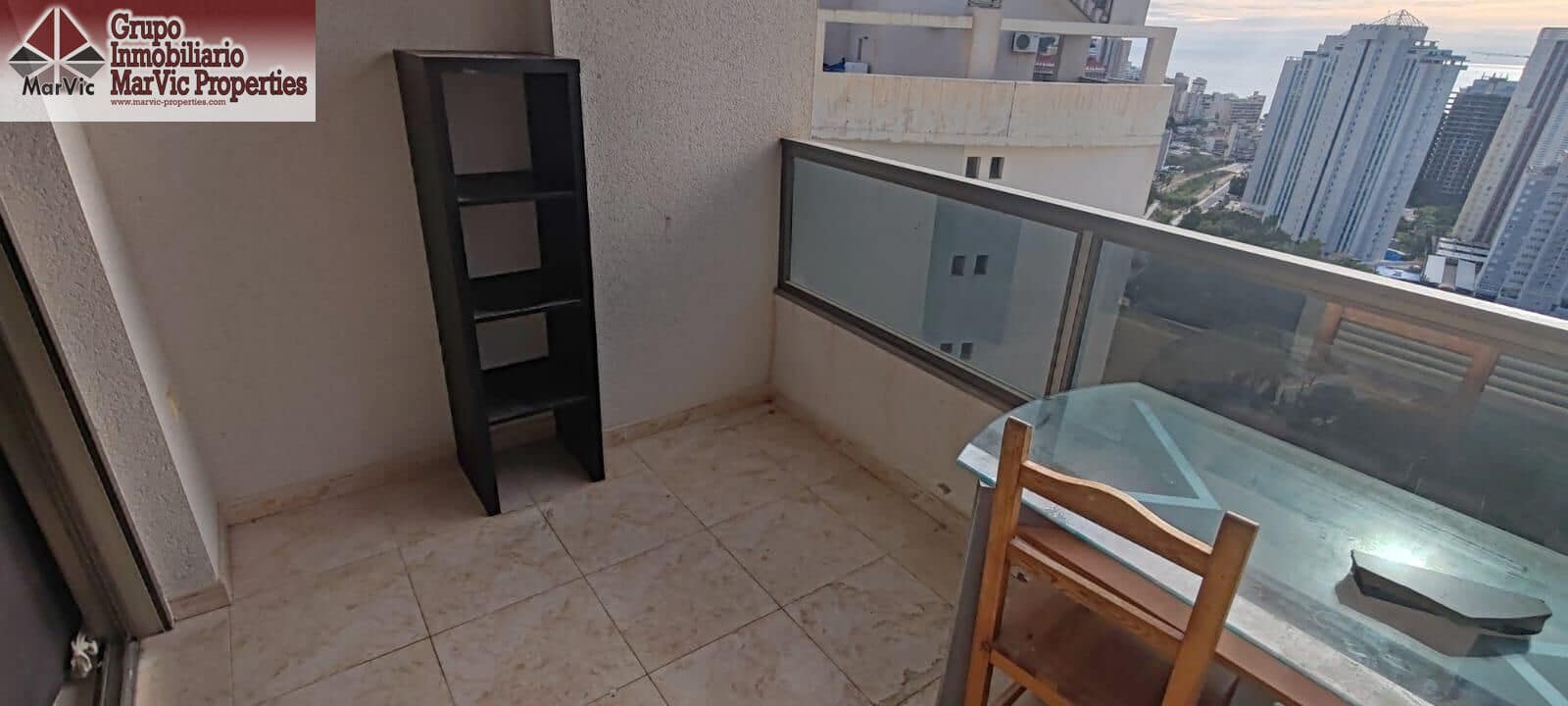 Apartamento de 2 habitaciones en Finestrat en venta con piscina garaje - 240.000 € (Ref: 9450996)