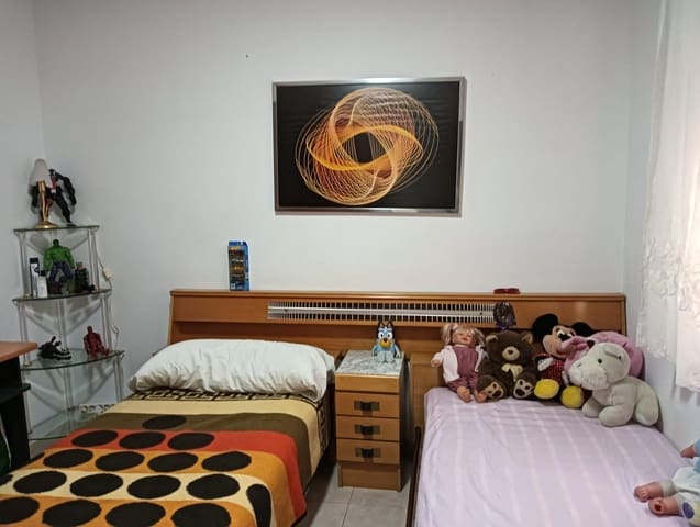 Piso de 3 habitaciones en Alfaz del Pi / L'Alfàs del Pi en venta con garaje - 255.000 € (Ref: 9450997)