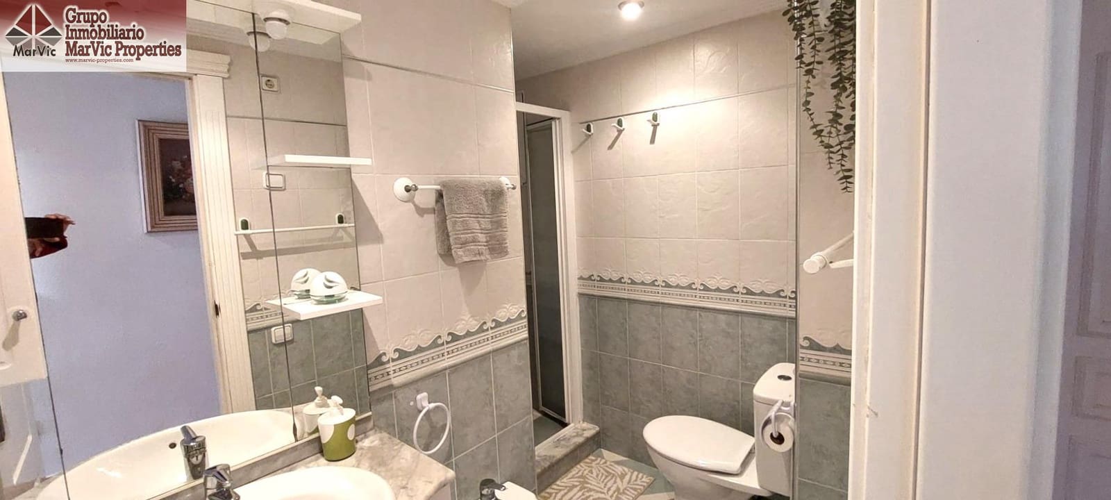 2 sovrum Lägenhet till salu i Benidorm med pool - 165 000 € (Ref: 9450998)