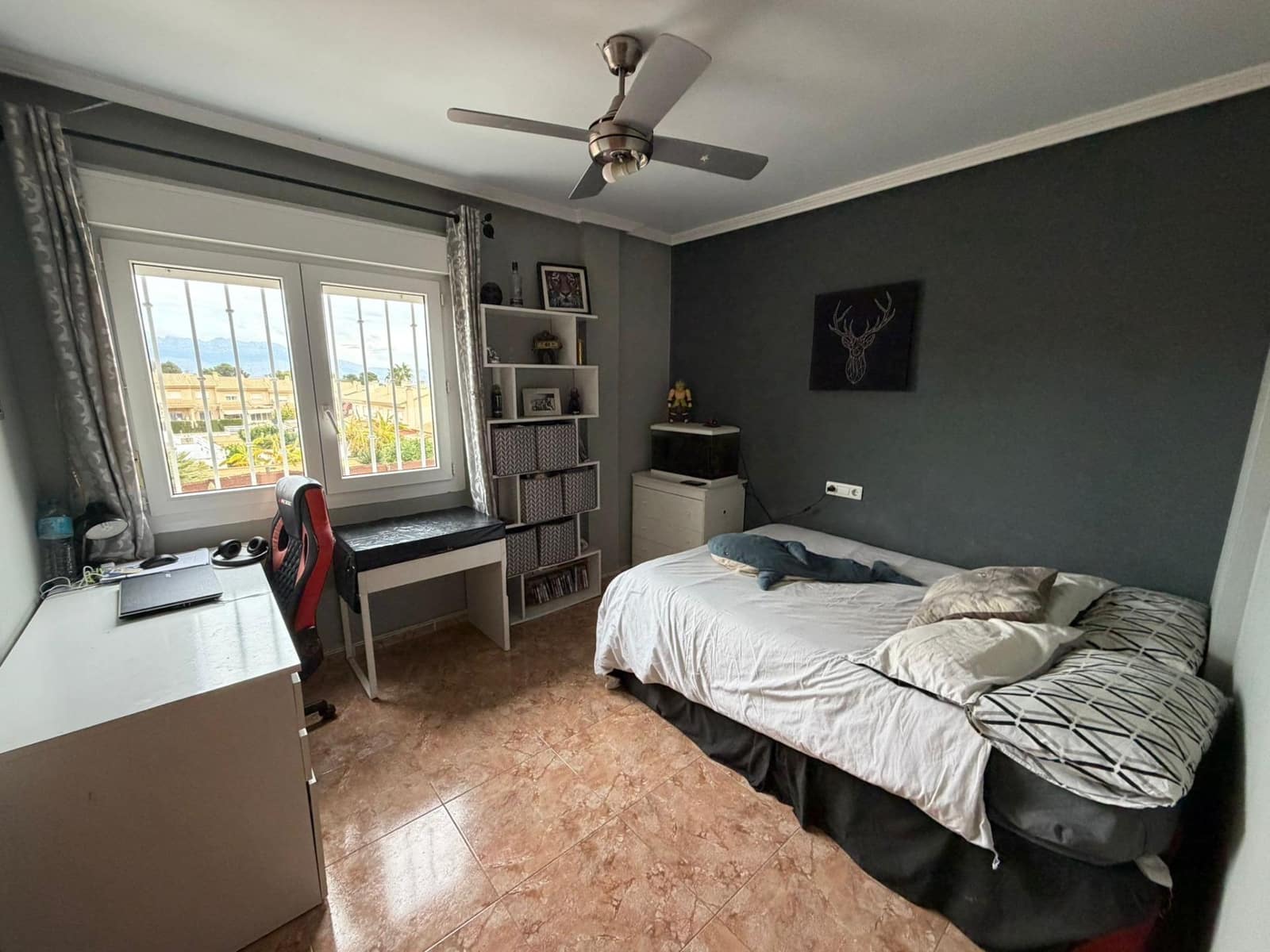 5 quarto Moradia Geminada para venda em La Nucia com piscina garagem - 425 000 € (Ref: 9452791)