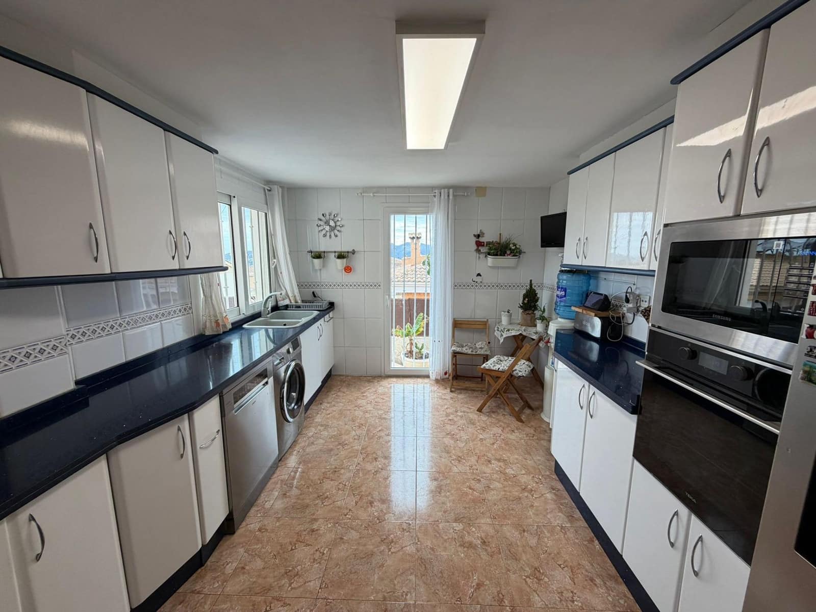 5 quarto Moradia Geminada para venda em La Nucia com piscina garagem - 425 000 € (Ref: 9452791)