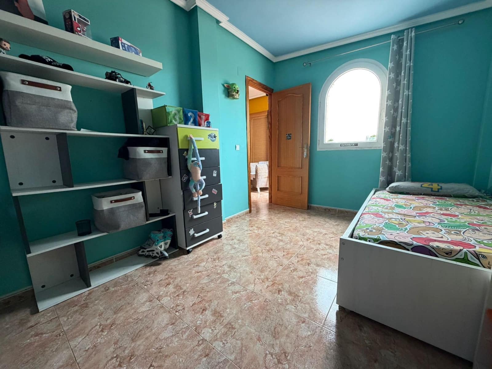 5 quarto Moradia Geminada para venda em La Nucia com piscina garagem - 425 000 € (Ref: 9452791)