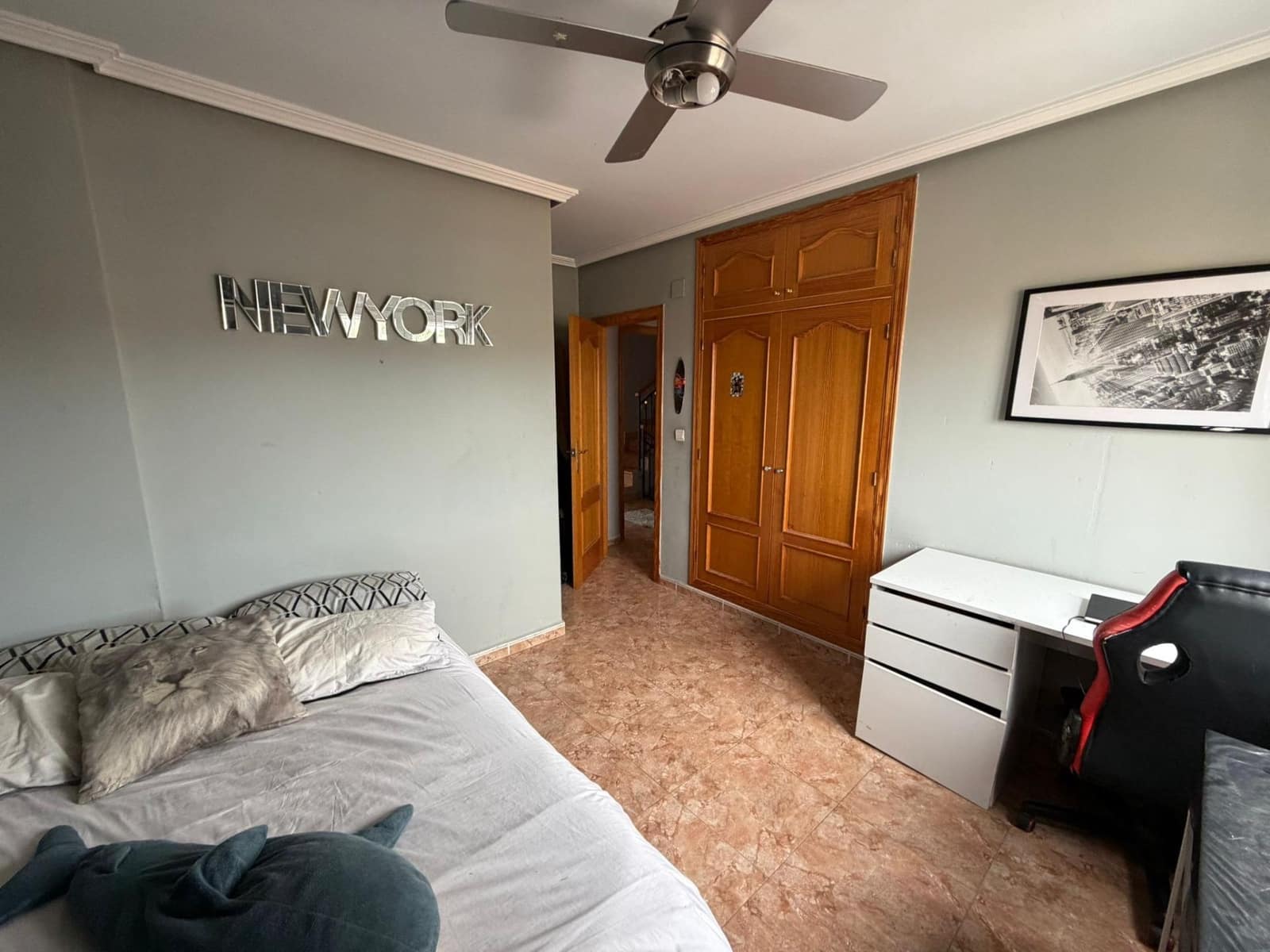 5 quarto Moradia Geminada para venda em La Nucia com piscina garagem - 425 000 € (Ref: 9452791)