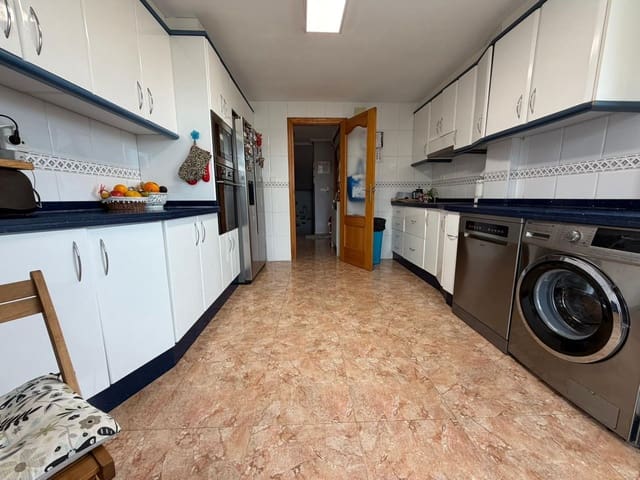 5 quarto Moradia Geminada para venda em La Nucia - 425 000 € (Ref: 9452791)