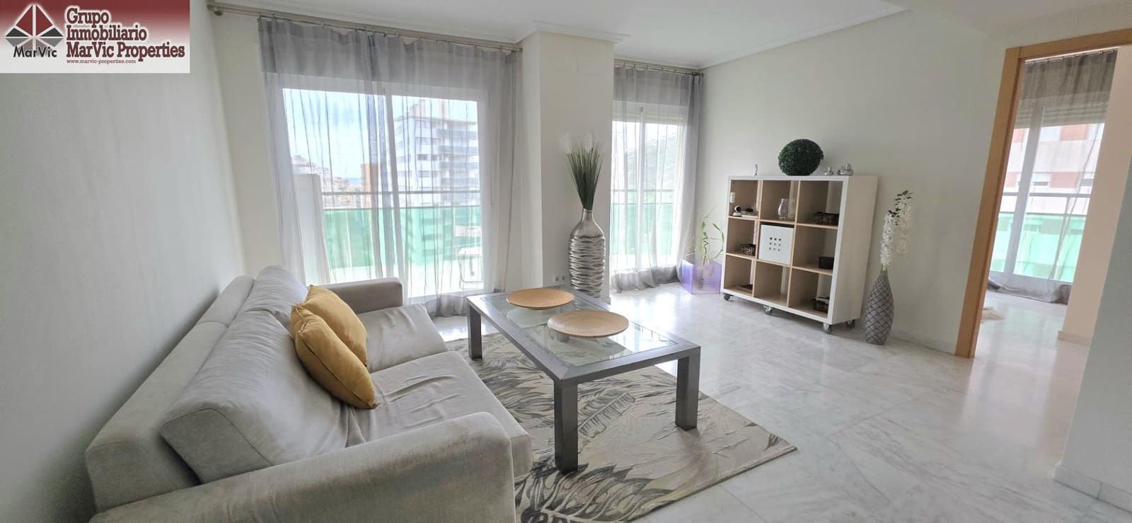 Apartamento de 2 habitaciones en La Villajoyosa / Vila Joiosa en venta con piscina garaje - 273.000 € (Ref: 9456292)