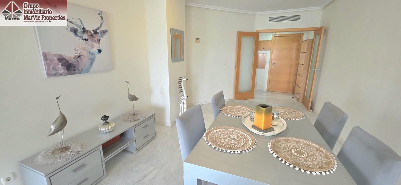 Apartamento de 2 habitaciones en La Villajoyosa / Vila Joiosa en venta con piscina garaje - 273.000 € (Ref: 9456292)