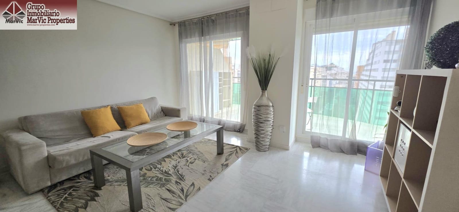 Apartamento de 2 habitaciones en La Villajoyosa / Vila Joiosa en venta con piscina garaje - 273.000 € (Ref: 9456292)