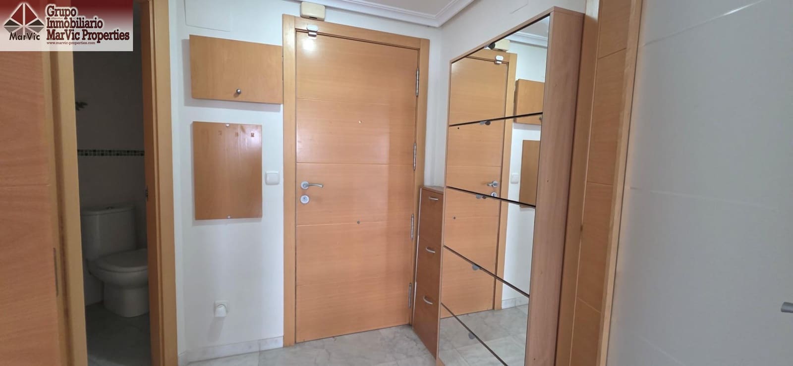 Apartamento de 2 habitaciones en La Villajoyosa / Vila Joiosa en venta con piscina garaje - 273.000 € (Ref: 9456292)