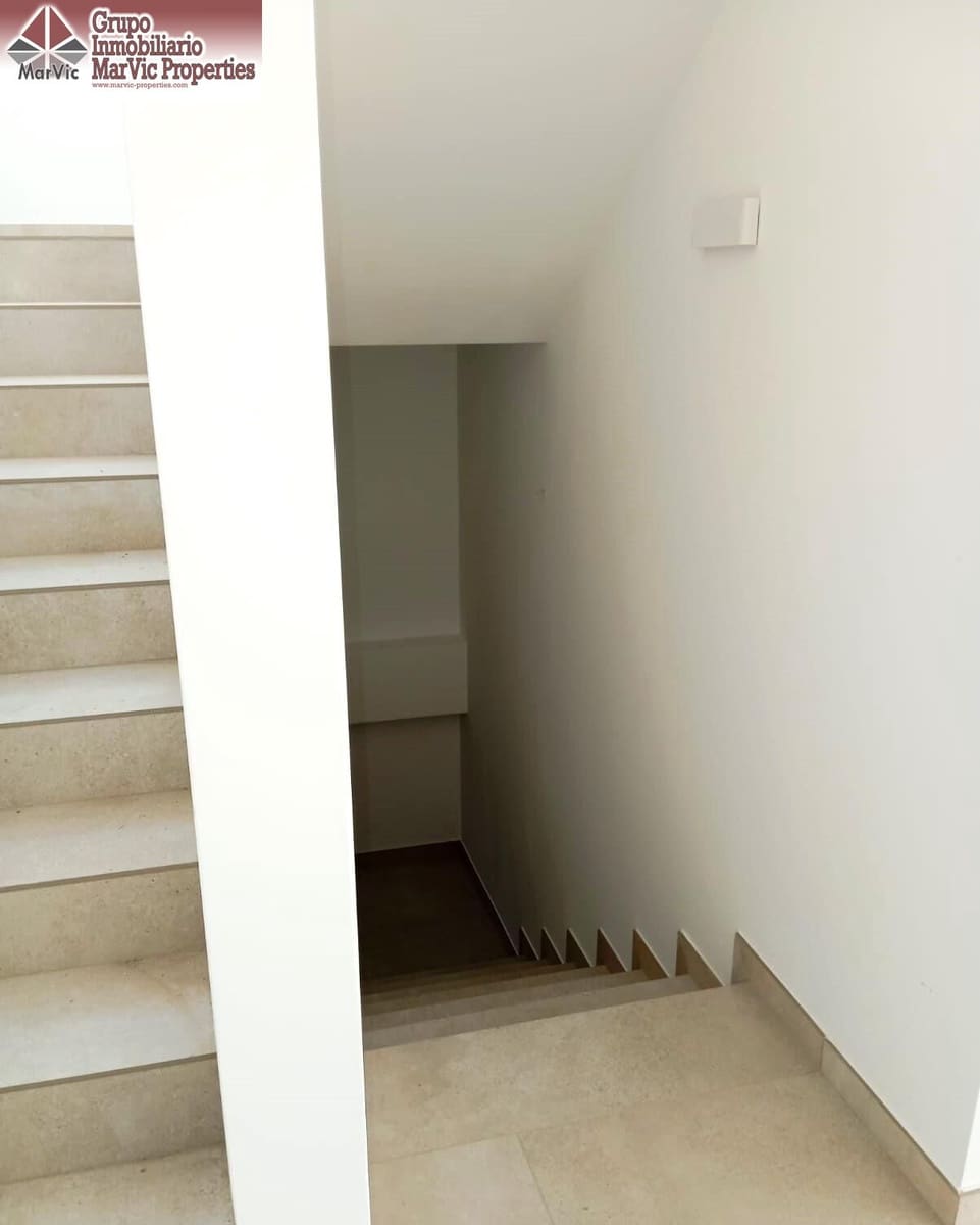 8 bedroom Villa for sale in Finestrat with pool - € 2,750,000 (Ref: 9456294)