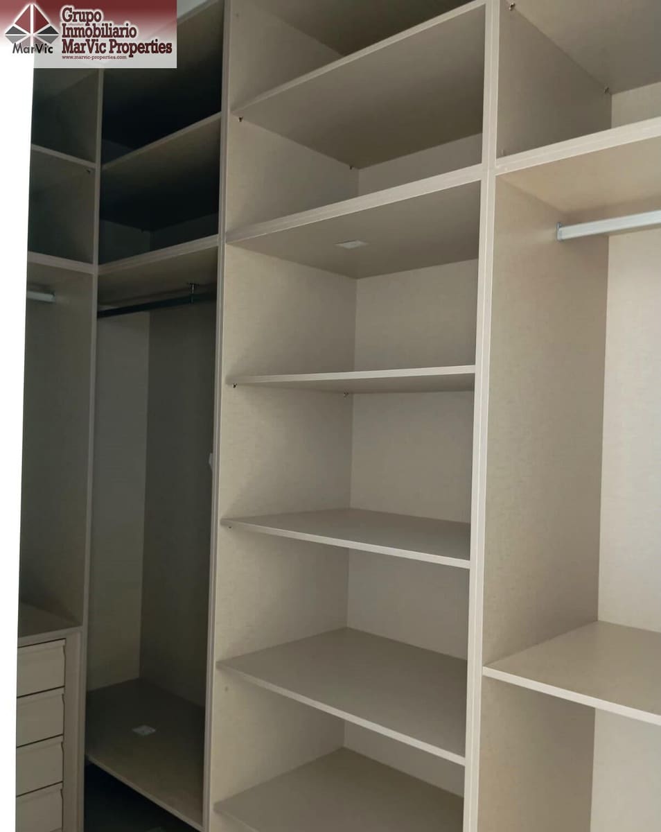 8 bedroom Villa for sale in Finestrat with pool - € 2,750,000 (Ref: 9456294)