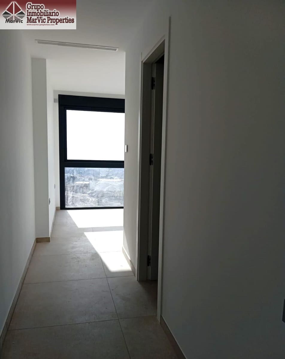 8 bedroom Villa for sale in Finestrat with pool - € 2,750,000 (Ref: 9456294)