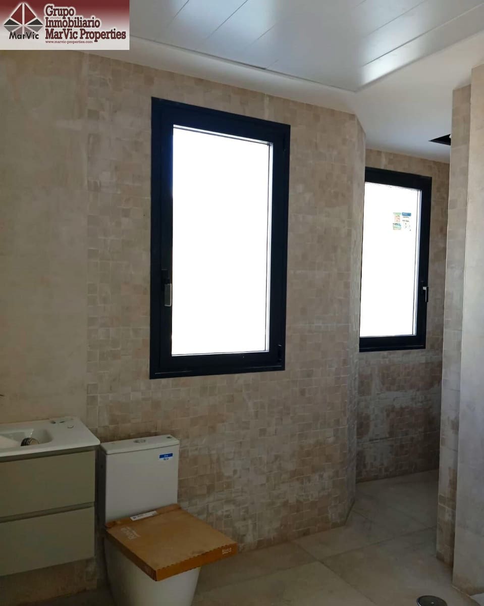 8 bedroom Villa for sale in Finestrat with pool - € 2,750,000 (Ref: 9456294)