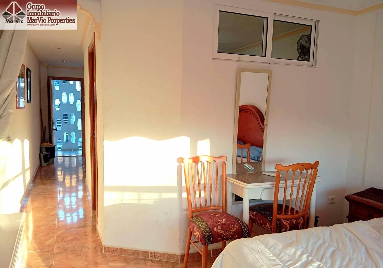 1 sovrum Studio till salu i Benidorm med pool - 144 000 € (Ref: 9470942)