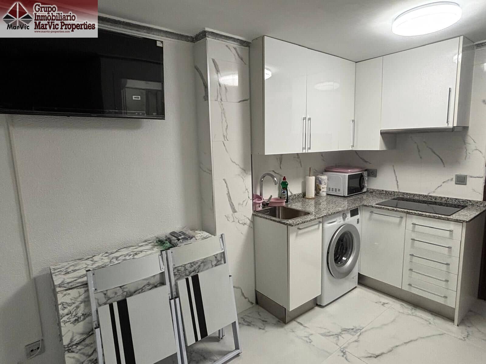 1 soveværelse Lejlighed til leje i Benidorm - € 800 (Ref: 9476123)