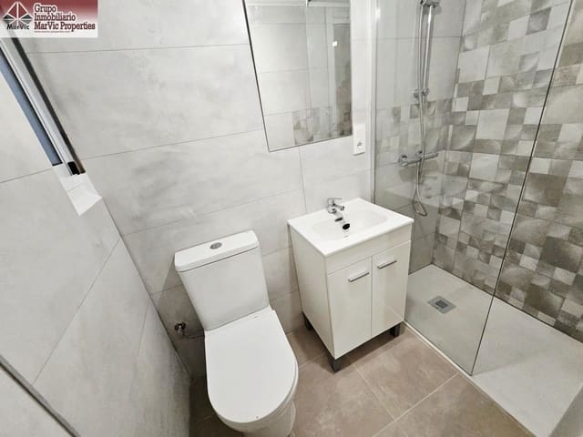 4 sovrum Lägenhet till salu i Centro Urbano, Benidorm - 248 000 € (Ref: 9481221)