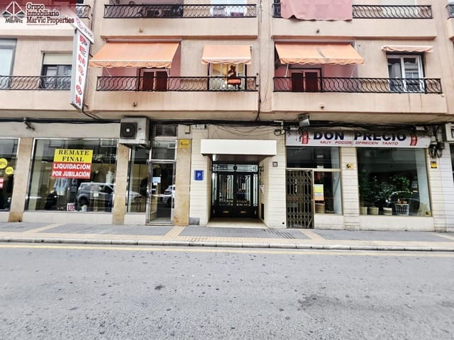 4 sovrum Lägenhet till salu i Centro Urbano, Benidorm - 248 000 € (Ref: 9481221)