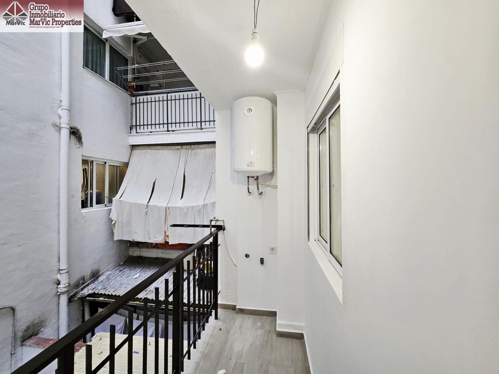 4 bedroom Flat for sale in Benidorm - € 235,000 (Ref: 9481221)