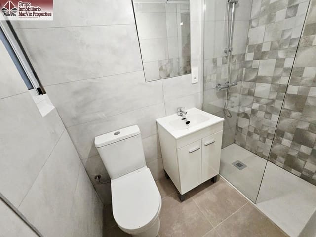 4 chambre Appartement à vendre à Centro Urbano, Benidorm - 235 000 € (Ref: 9481221)