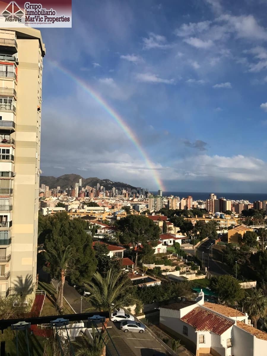 2 bedroom Flat for sale in Benidorm with pool - € 219,000 (Ref: 9482066)