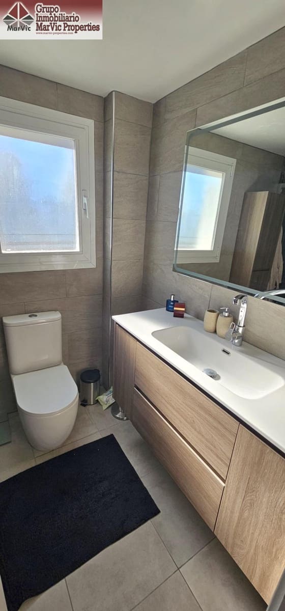 5 bedroom Villa for sale in La Nucia with pool - € 590,000 (Ref: 9491466)