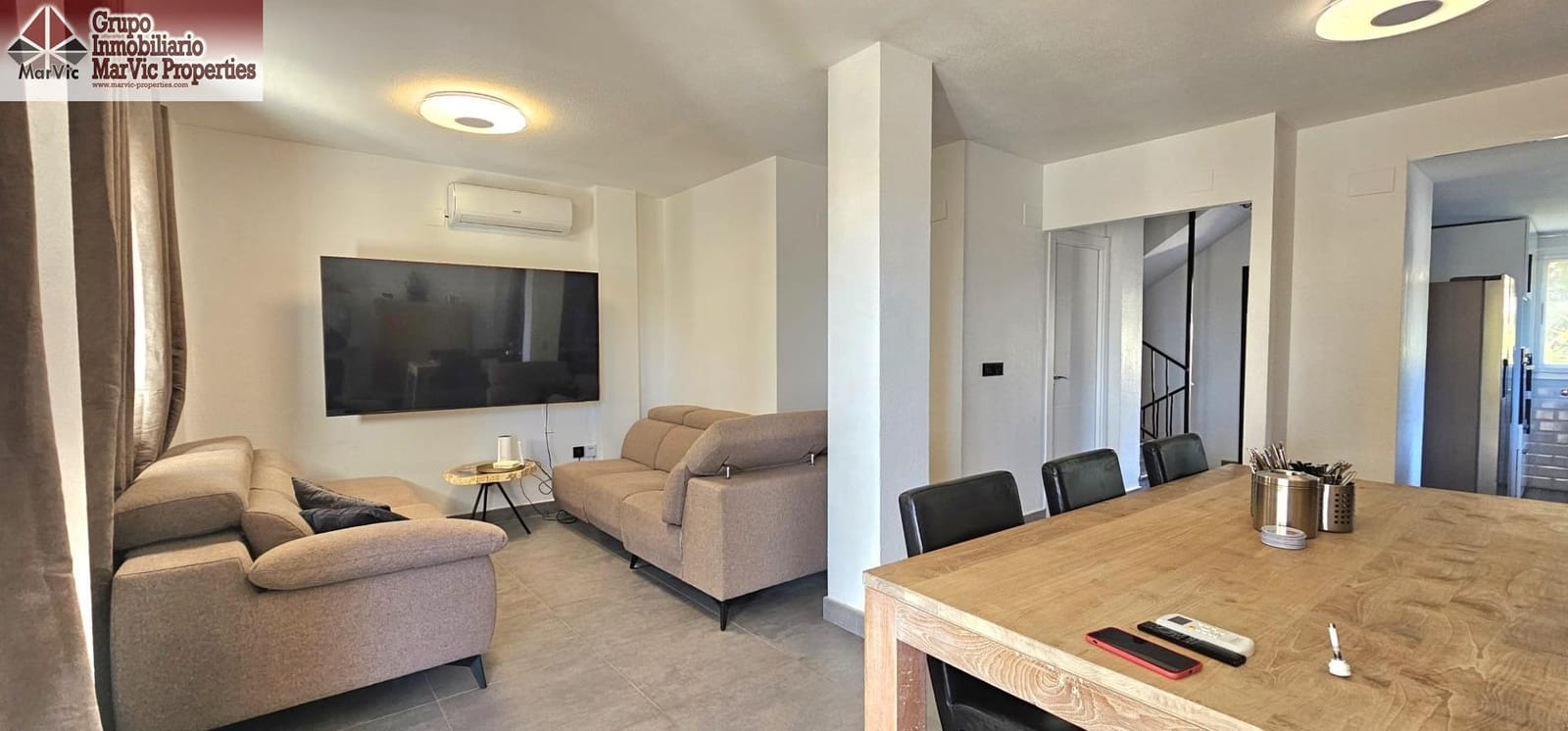 5 bedroom Villa for sale in La Nucia with pool - € 590,000 (Ref: 9491466)