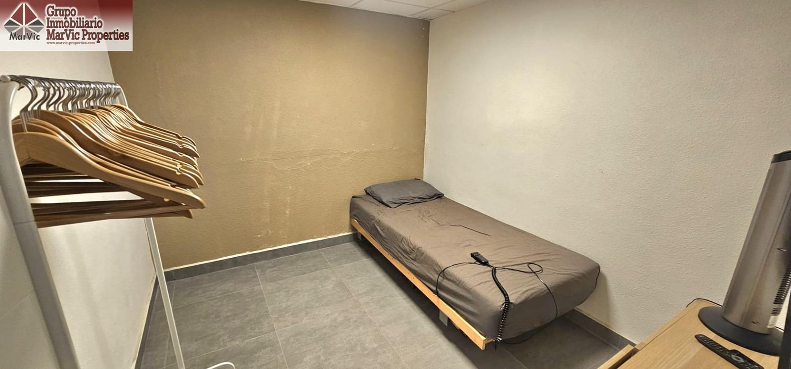 5 bedroom Villa for sale in La Nucia with pool - € 590,000 (Ref: 9491466)