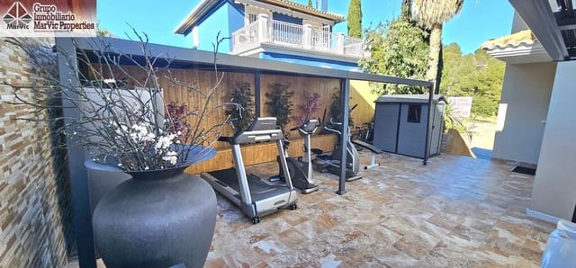 5 sypialnia Willa na sprzedaż w La Nucia z basenem - 590 000 € (Ref: 9491466)