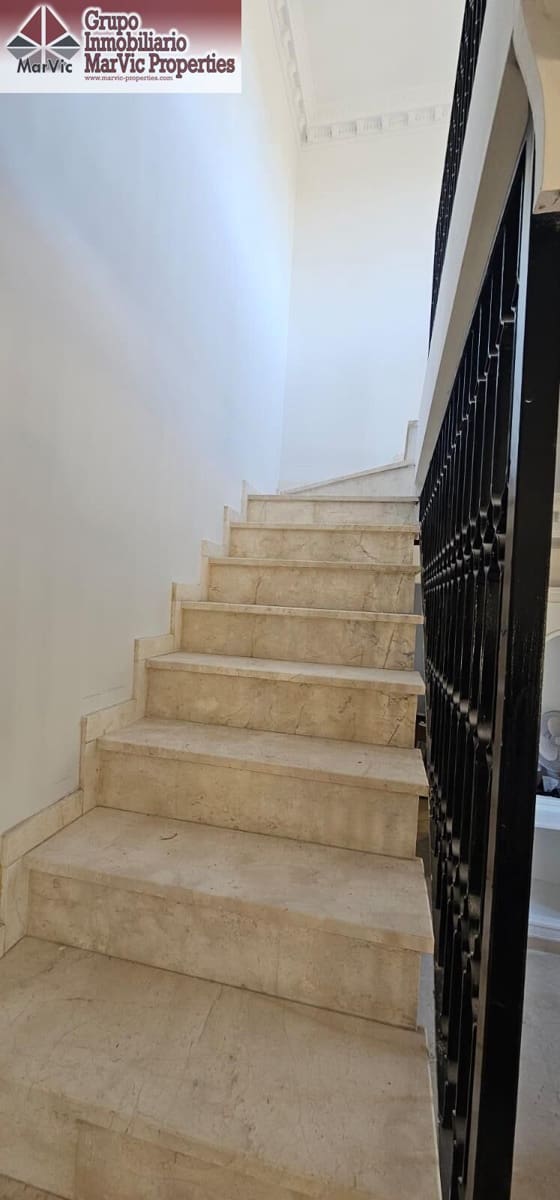 4 sypialnia Willa na sprzedaż w La Nucia z garażem - 399 000 € (Ref: 9491467)